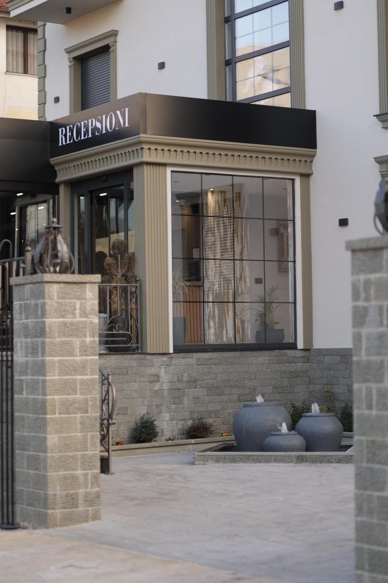 Residence Inn Tirana Zewnętrze zdjęcie