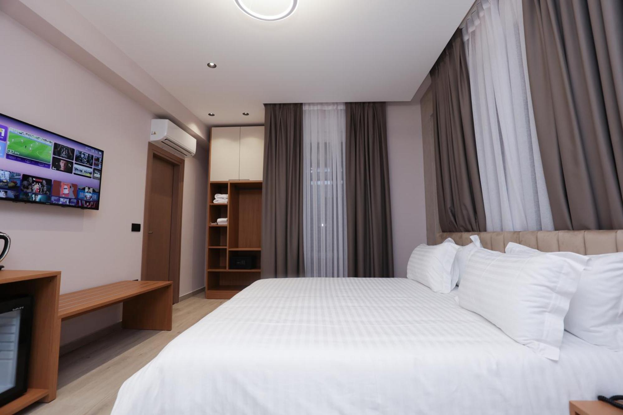 Residence Inn Tirana Zewnętrze zdjęcie