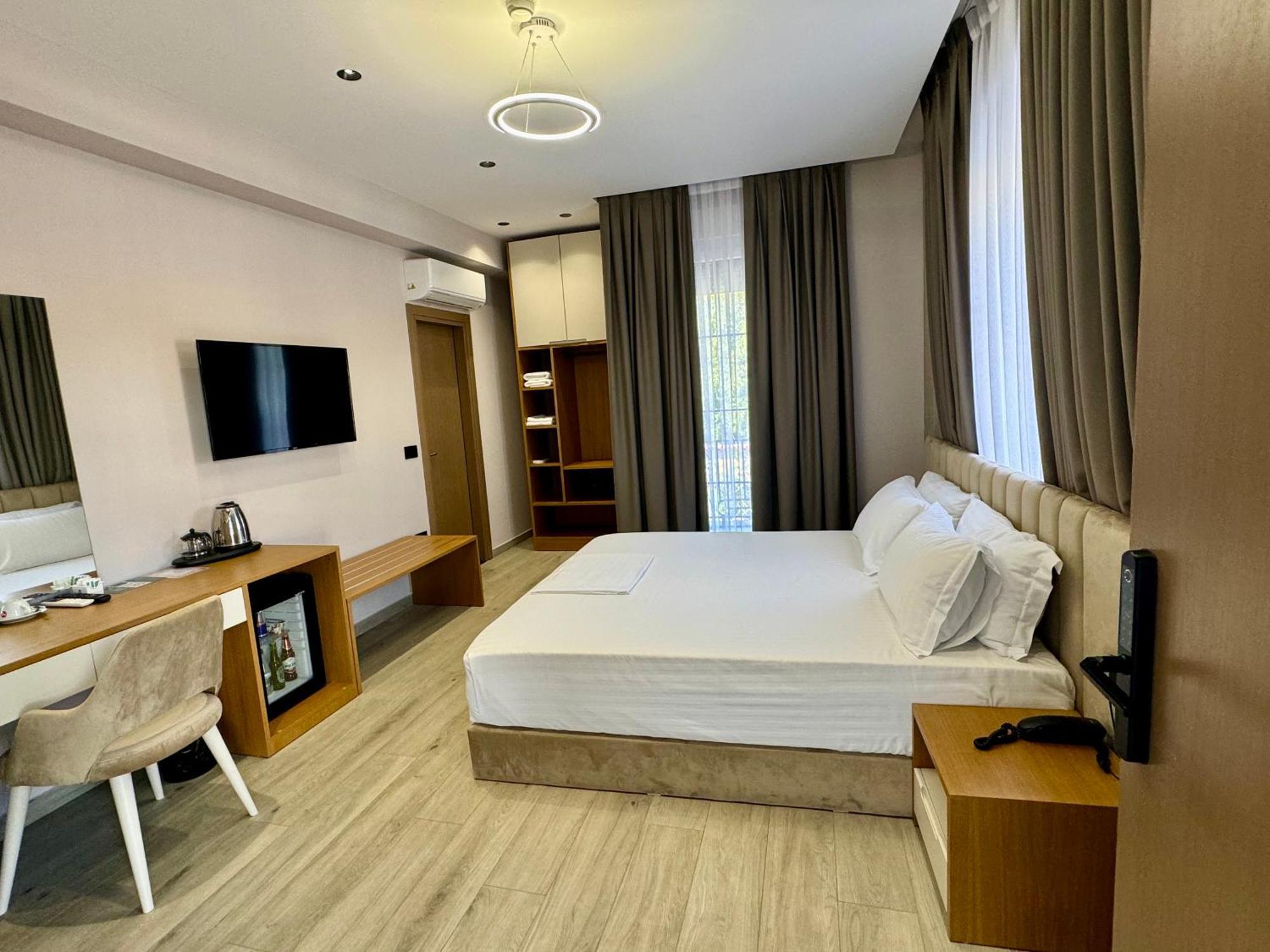 Residence Inn Tirana Zewnętrze zdjęcie