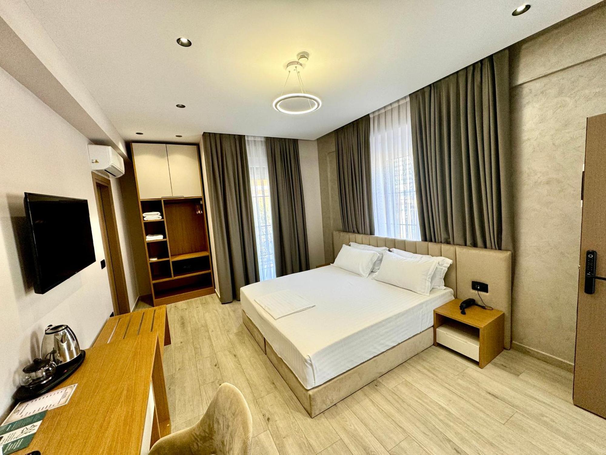 Residence Inn Tirana Zewnętrze zdjęcie